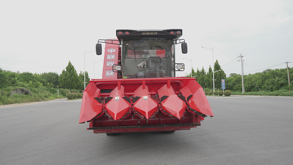 AG百家乐试玩4YZJ-4型自走式玉米穗茎收获机